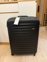 LOJEL Alto 黑色 29吋超輕量拉鍊行李箱