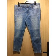 Mossimo Midrise Jegging Size 18/34R Waist 40 Hips 47 Length 37 Inches A Little Stretch Fabric Pants 