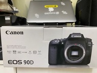 Canon eos 90D