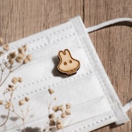 【Pinkoi x miffy】鬼鬼 miffy 香氛口罩扣 / 磁吸別針