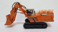 後面朔膠欄杆有斷 giant excavator ex1800 HITACHI EX1800 挖土機金屬模  型 1/60