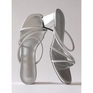 CLN 24H-Zhandel Heel Slides