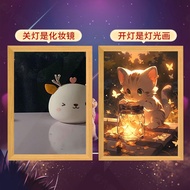 龙觇创意镜子灯光画化妆镜可爱软萌猫咪镜面氛围画小猫桌面摆件 镜面小猫咪6 小号充电款23cm*17cm