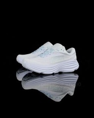 Hoka One One Bondi 8 慢跑鞋