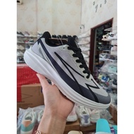 Diadora RB Shoes Size 43