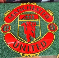 MANCHESTER UNITED โลโก้แมนเชสเตอร์ยูไนเต็ด วัสดุทำจากเหล็กตัดเลเซอร์ขนาด 50*50 cm.ทำสีเหมือนจริงพ่นส
