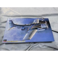 Hobby Kits 1/72 A-1H SKYRAIDER U.S. NAVY Assembled Model with Original Box, Complete Board Pieces, A