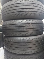 Ban mobil copotan 215/60 R17