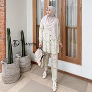 Set by D'Lovera