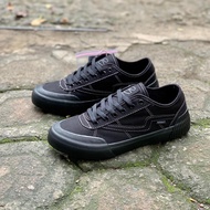 Sepatu Patrobas Equip Low All Black
