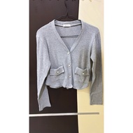 Daphne outer (grey)