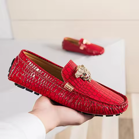 European Style Slip-On Loafers for Men, Crocodile Pattern Men's Shoes, Size 36 Small Size, Size 48 L