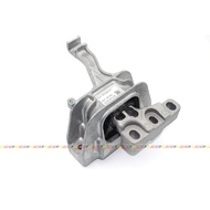 (((VAG Xiaolai Car) Audi A3 8V Q2 (5Q0) Right/Passenger Side Engine Foot