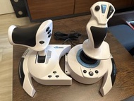 Thrustmaster T.Flight Hotas X 飛行搖桿