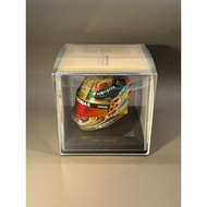 [spark] 1/5 Hamilton Abu Zabi 2017 Championship Golden Helmet F1 Helmet Model Fleet: Mercedes AMG F1