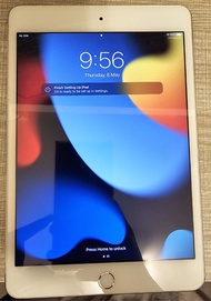 新淨Ipad Mini 4, 64Gb, Sim 插卡 Cellular
