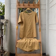 2hand set, waist 56 to 72cm, length 33cm, code 295