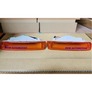 TOYOTA LAND CRUISER 80 SERIES BJ80 / FJ80 / FJ82 1990 - 1998 YEAR FRONT BUMPER SIGNAL LAMP / BUMPER 
