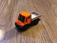 Tomica Mercedes-Benz Unimog