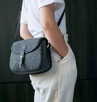 【羊毛拼皮馬鞍包】Harris Tweed 暖到心坎秋冬女士包包斜挎包