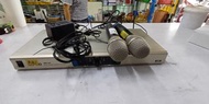 嘉強 MIPRO MR 9C 雙頻道UHF 無線麥克風×2支頻率：683.550            690.350二手良品，使用正常，狀況如圖，二手商品有使用痕跡，不介意在買售價:3500元