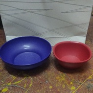 Small bowl Tupperware