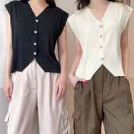 Shea Top - Women's Sleeveless Vne Halter Top Sleeveless Vest