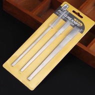Set Of 3 Knives To Take The Hole