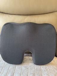 Humana U-Shaped Gel Cooling Cushion With Cover 凝膠坐墊