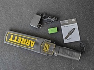 เครื่องตรวจจับโลหะ Super Scanner Garrett