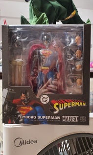 mafex 164 cyborg superman shf 超人