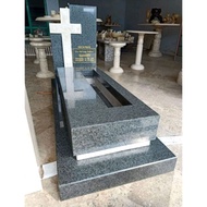 Kijing Makam Granit Salib Abu-Abu