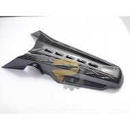 Y16ZR REAR FENDER UPPER COVER CARBON Y16