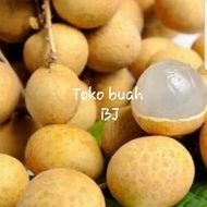 Buah kelengkeng 1 keranjang