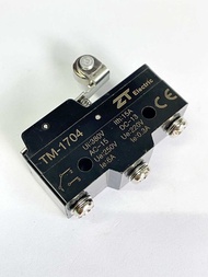 Micro Switch TM-1704 (แพ็ค1ตัว10ตัว)ไมโครสวิทช์ 15A250V TM1704ยี้ห้อPNC/ZT ของใหม่พร้องจัดส่ง