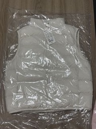 UNIQLO 超輕羽絨背心