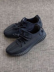 adidas originals Yeezy Boost 350 V2 瑪瑙 黑武士 "Onyx" 男女同款 黑色