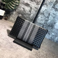 Men Hand-woven And Embroidered Clutch Bag BV