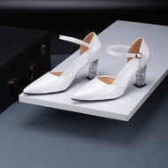 (Full size feet) Square high heels in 8p patent leather - BM138