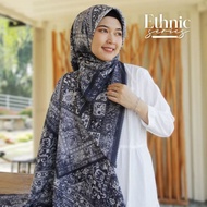 ch3 hijab jilbab jumbo syar'i voal 140 x 140 cm motif ethnic series &amp;