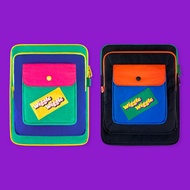 Wiggle Wiggle Pocket Ipad Pouch, Black