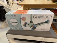Globber Primo Lights 三輪滑板車