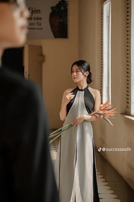 Áo yếm tứ thân xẻ tà