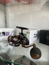 ✨รอกสปิน DAIWA BG AIRBAIL 2020 สำหรับตกปลา 3000 ✨