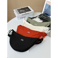 Zara Style Chest Bag Can Be Used By Both Women. And This Man Wear A Lot Of Stuff Lightweight Strap