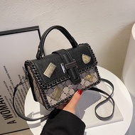 Simple Student Commuter Tote Small Square Bag Retro Color Collision Girl Shoulder Bag Fashion Splici