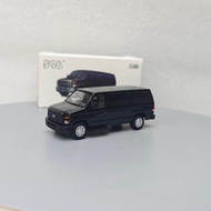 596 1: 64 Ford E-Series Vans Ford E350 Black