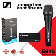 sennheiser E945 มีไมโครโฟนเสียงร้องแบบไดนามิกซุปเปอร์คาร์ดิอยด์ที่มีทิศทางแคบ ให้เสียงแบบไดนามิกและม