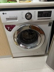 二手LG纖薄前置式洗衣機 (7kg)