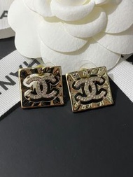 （2022 新款）Chanel 22s 耳環 Chanel 耳環 Chanel 新款耳環 Chanel Earrings